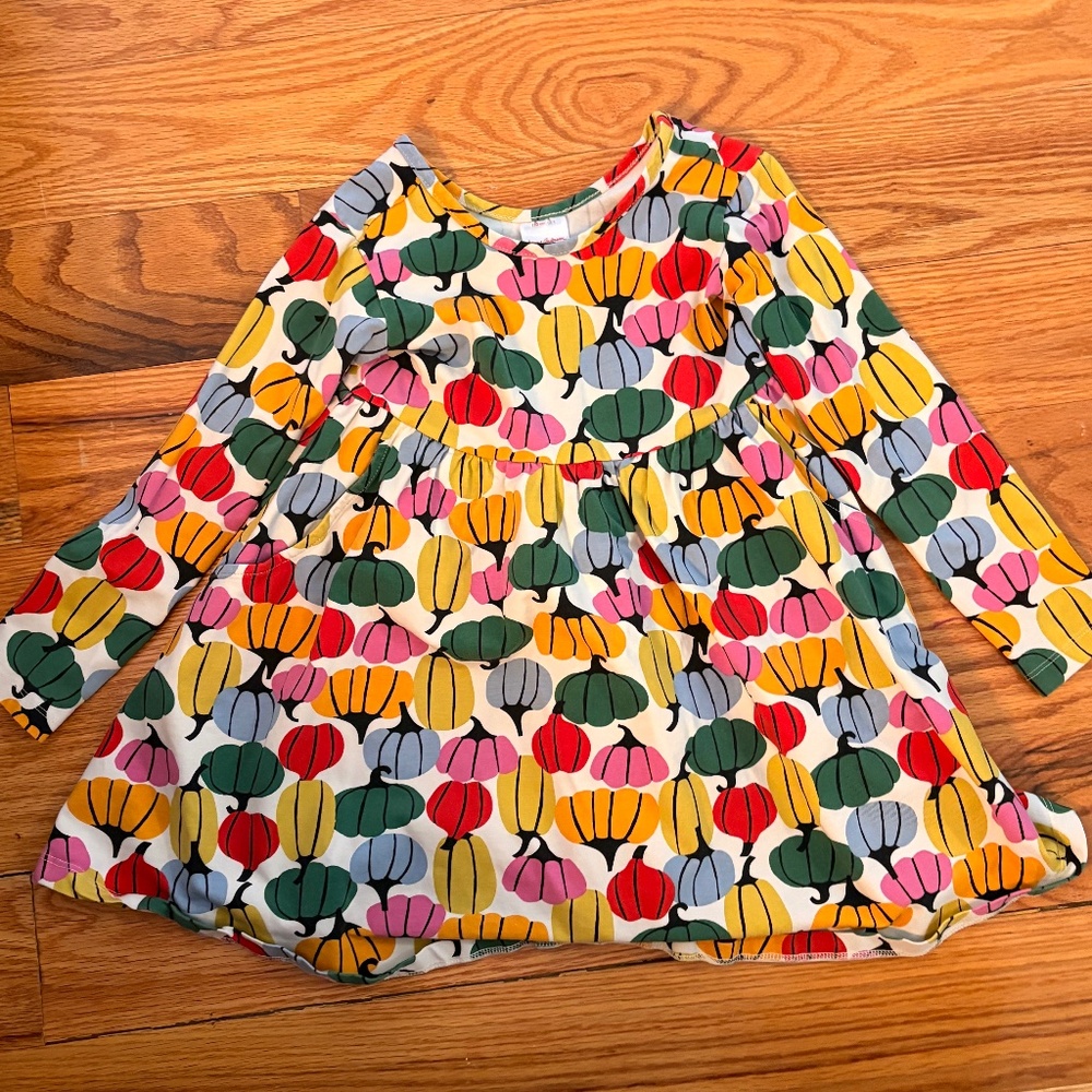 Hanna Andersson skater dress with pumpkin pattern